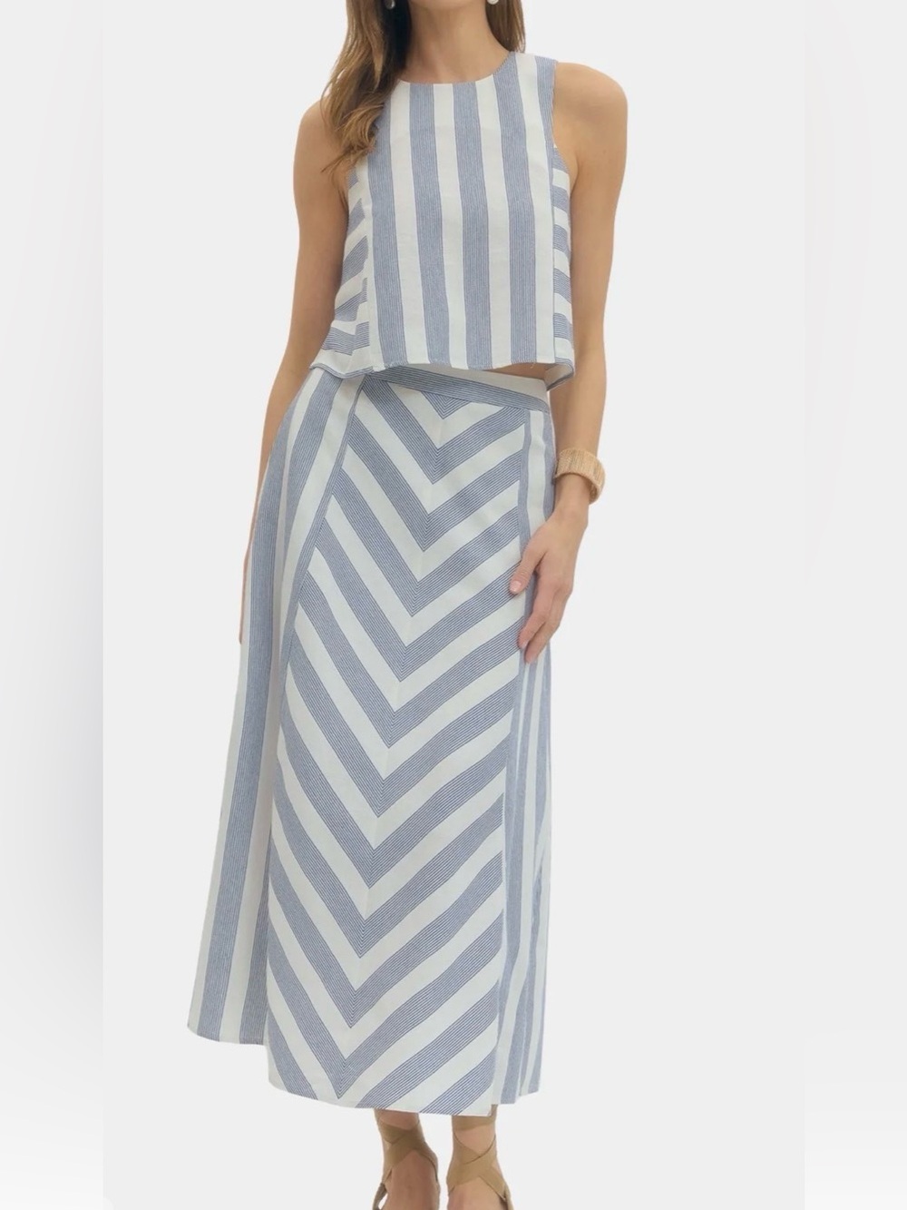 entro Blue and White Striped Two-Piece Set cropped top with high waisted skirt! - Picture 5 of 5